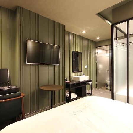 Hotel 38.5 Jinhae Changwon Bagian luar foto