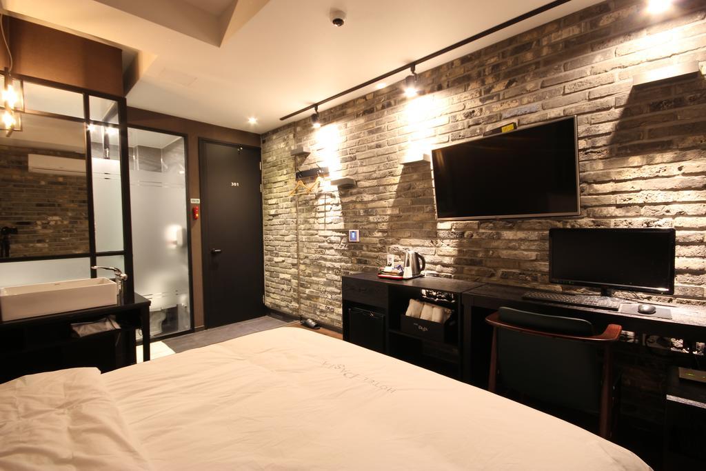 Hotel 38.5 Jinhae Changwon Bagian luar foto